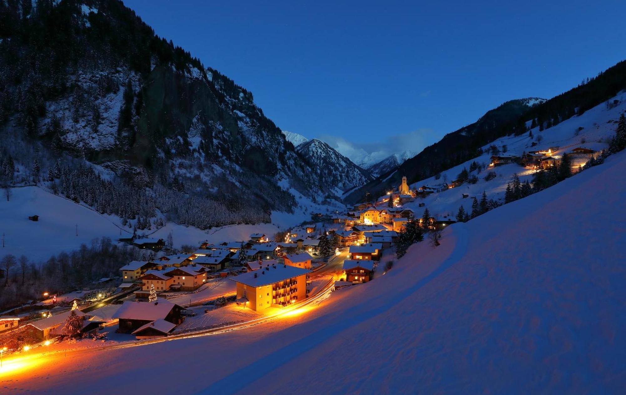 Landhotel Almroesl Im Grossarltal Hüttschlag Kültér fotó